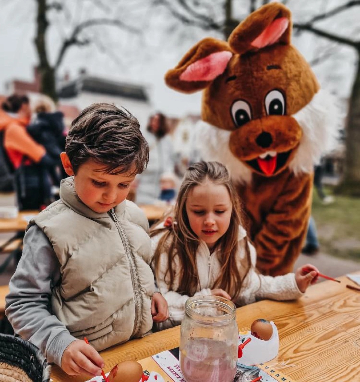 Pasen in Haren: paaseieren zoeken en op de foto met de paashaas